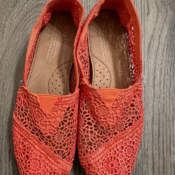 Toms, Size 6, Alpargata Moroccan Crochet - Picture 3 of 3